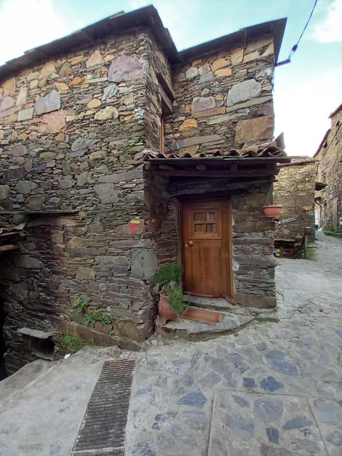 Talasnal Casas Da Urze Ter Lousã Dış mekan fotoğraf